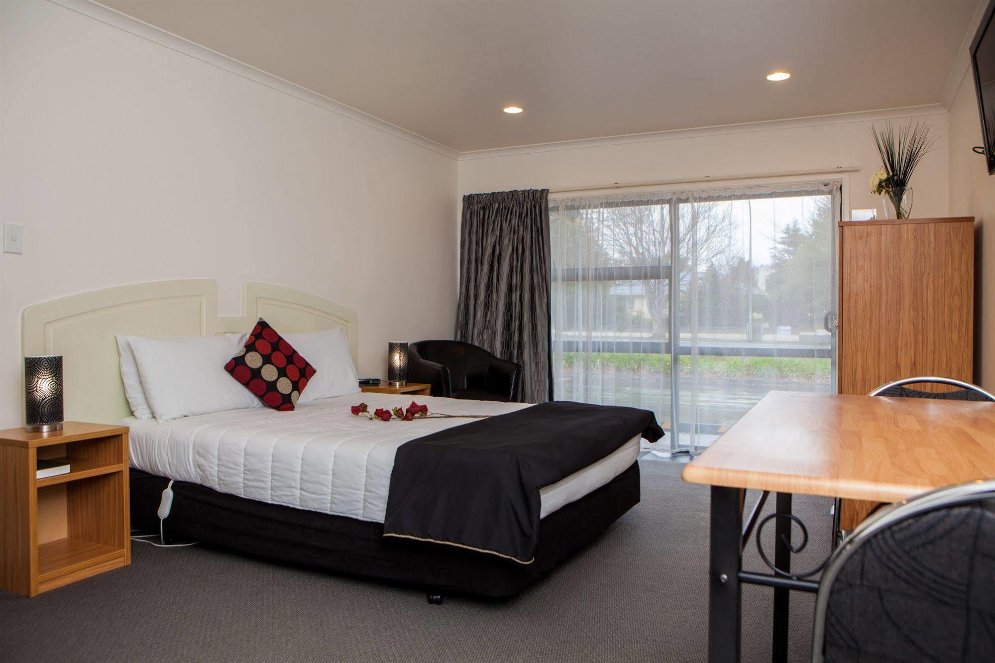 Antonio Mews Motel Stratford Dış mekan fotoğraf